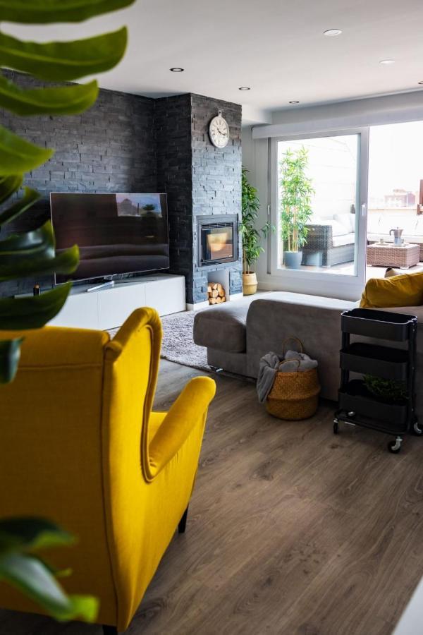 Lujoso Atico Entre 2 Playas Con Garaje, Terraza, Vistas Y Wifi Apartamento Gijón Exterior foto